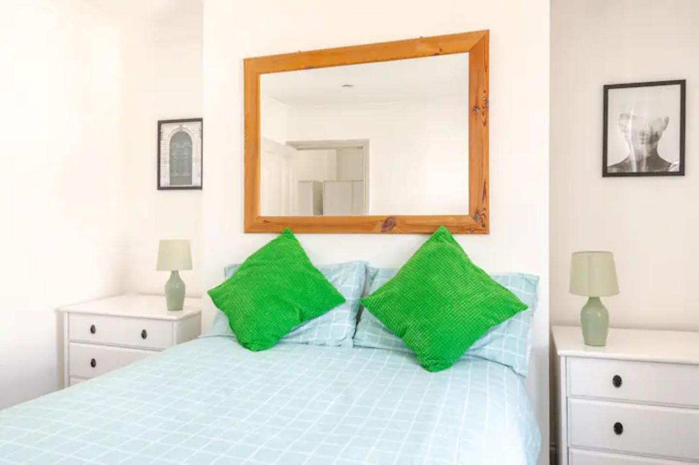 Castle View 2 Bedroom Apartment In Town Centre Hastings Eksteriør bilde