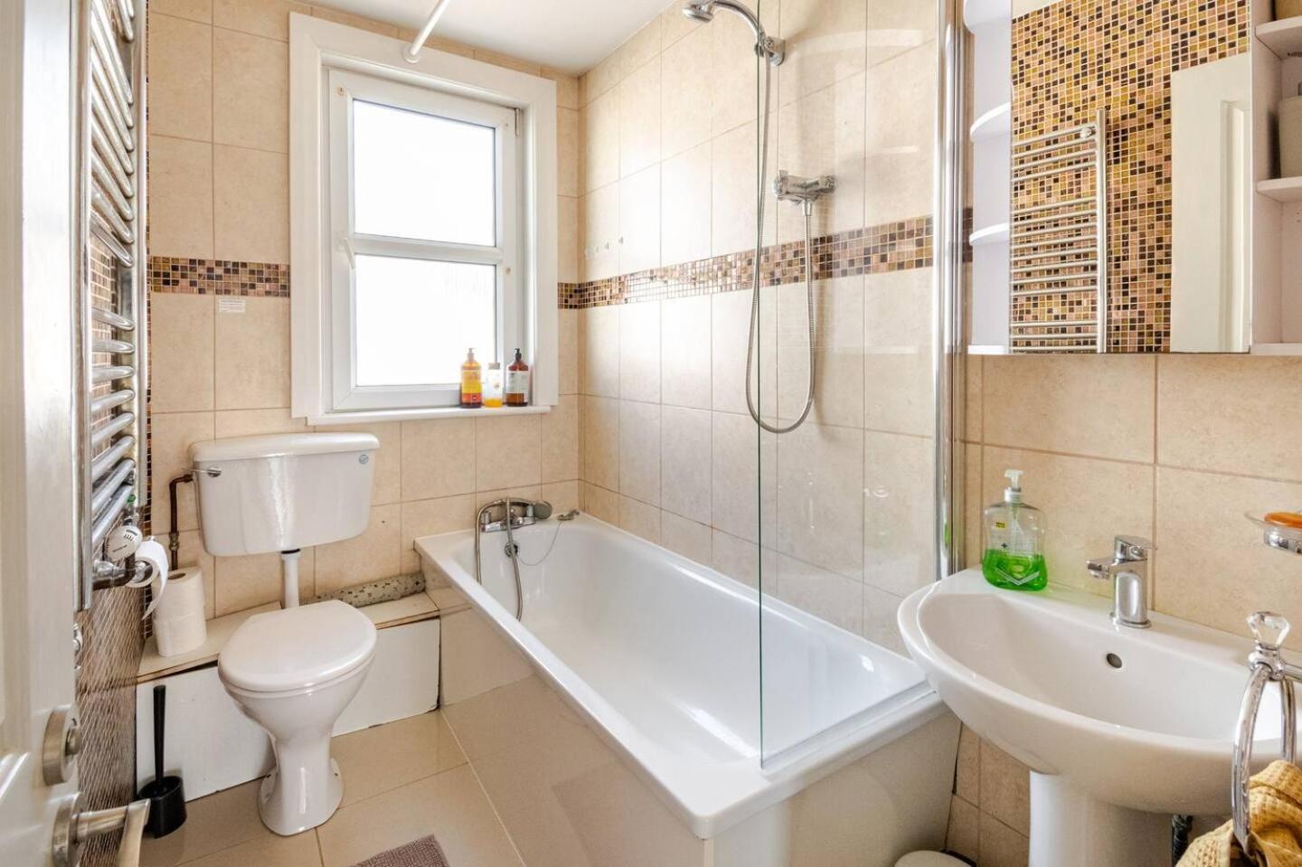 Castle View 2 Bedroom Apartment In Town Centre Hastings Eksteriør bilde